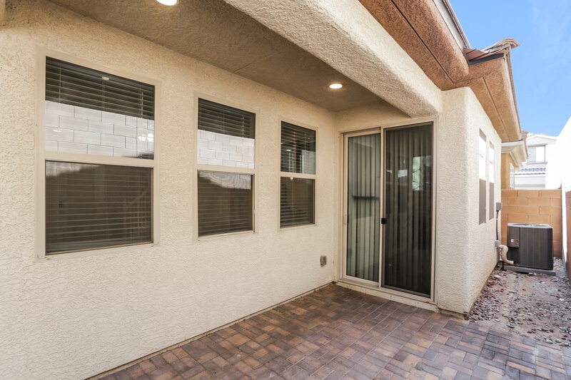 2,125/Mo, 7563 Bethel Cove Ct Las Vegas, NV 89166 Rear View