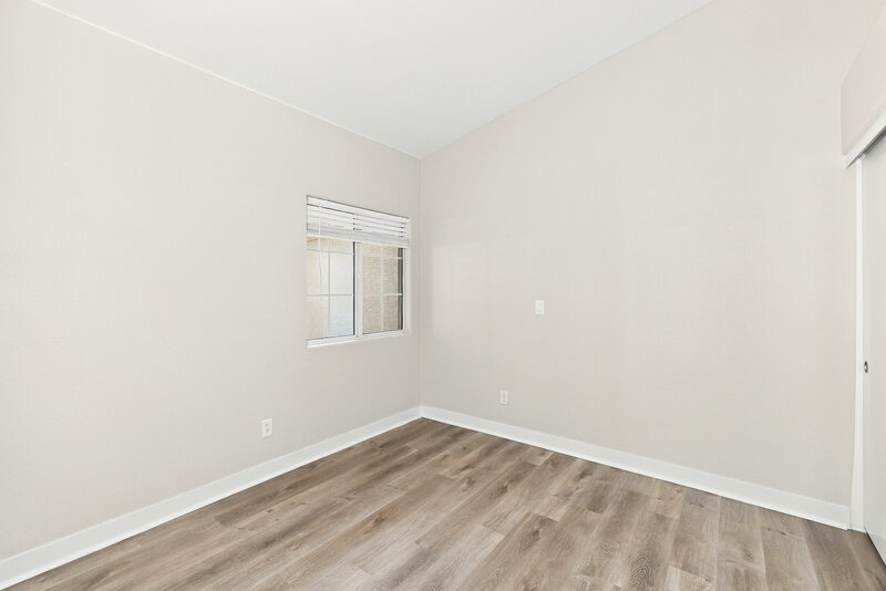 2,150/Mo, 827 Golden Plata Ct Henderson, NV 89015 Bedroom View