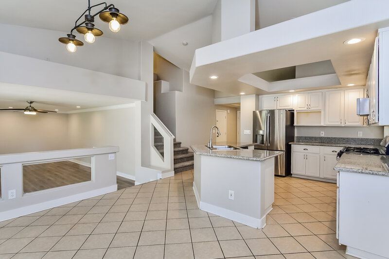 2,320/Mo, 9854 Silver Chaps Ct Las Vegas, NV 89183 Dining Room View