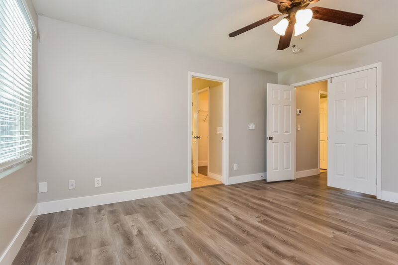 2,320/Mo, 9854 Silver Chaps Ct Las Vegas, NV 89183 Main Bedroom View 2