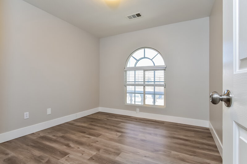 2,320/Mo, 9854 Silver Chaps Ct Las Vegas, NV 89183 Bedroom View 2