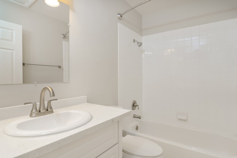 2,290/Mo, 9854 Silver Chaps Ct Las Vegas, NV 89183 Bathroom View