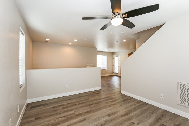 1,960/Mo, 8929 Emma Clare Ct Las Vegas, NV 89149 Foyer View