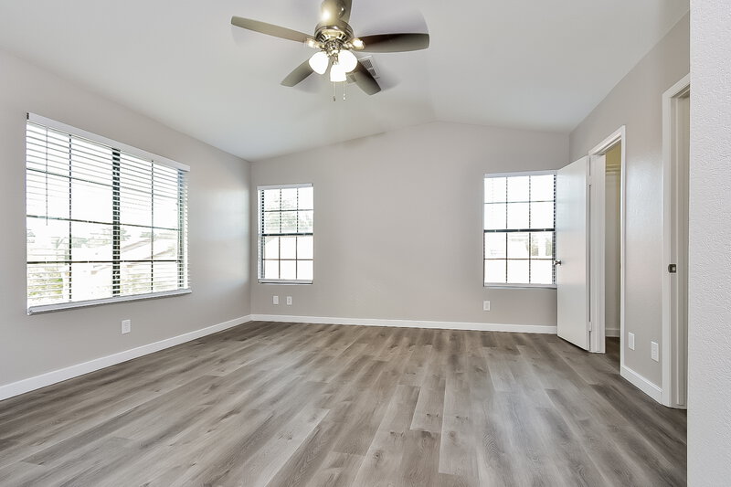 1,960/Mo, 4873 Maryvale Dr Las Vegas, NV 89130 Main Bedroom View