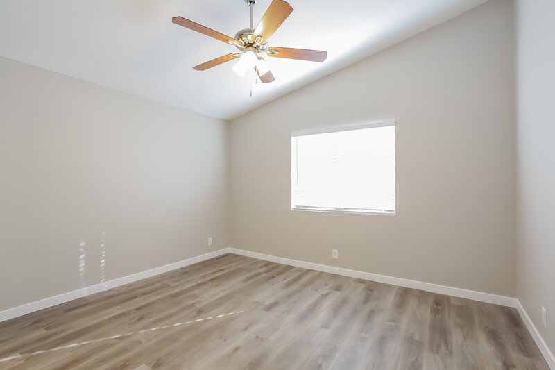 2,015/Mo, 8253 Ten Gallon Ct Las Vegas, NV 89129 Main Bedroom View 2