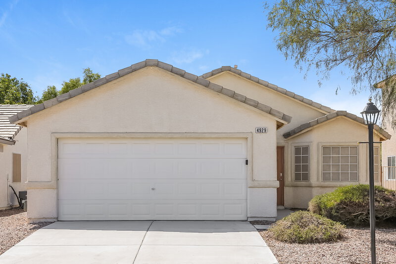 2,410/Mo, 4929 Whispering Spring Ave Las Vegas, NV 89131 External View