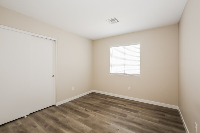 2,475/Mo, 4929 Whispering Spring Ave Las Vegas, NV 89131 Bedroom View