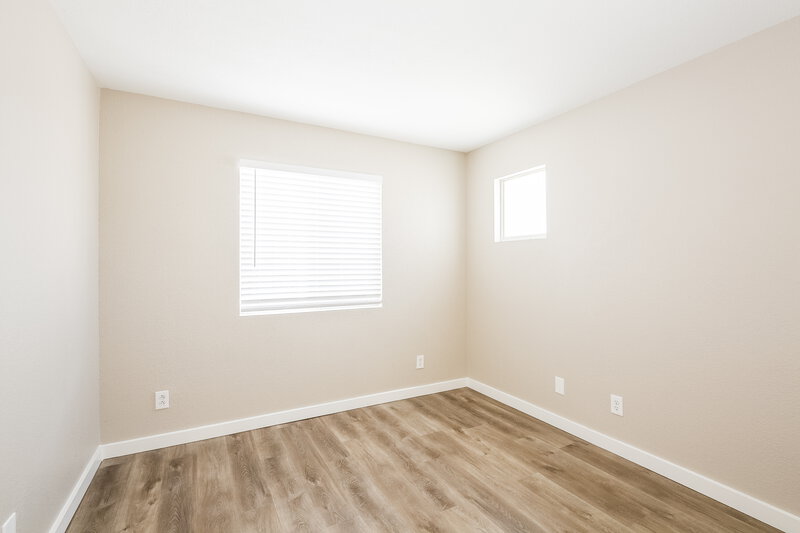 1,725/Mo, 2519 Lord Orville Ct North Las Vegas, NV 89031 Bedroom View