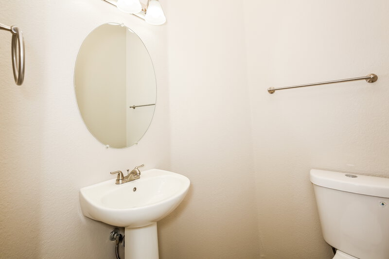 1,725/Mo, 2519 Lord Orville Ct North Las Vegas, NV 89031 Powder Room View