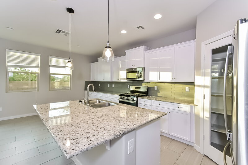 2,330/Mo, 7506 Whitman Colonial St Las Vegas, NV 89166 Kitchen View 2