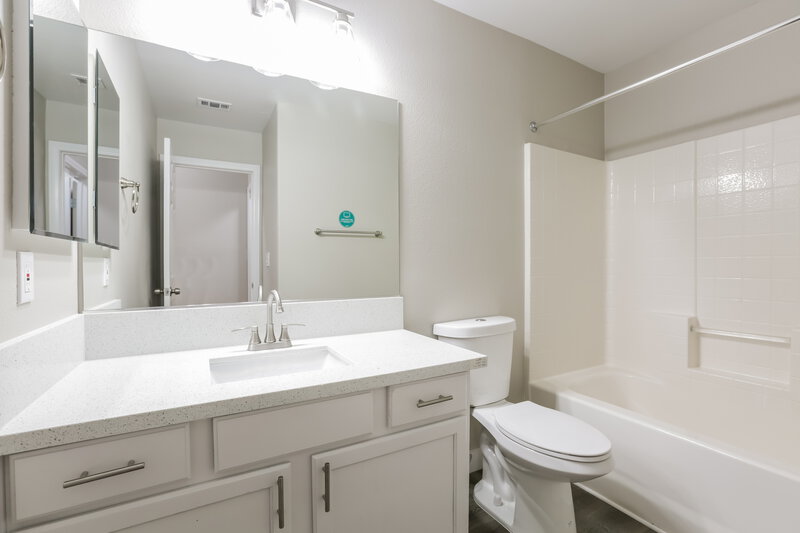 1,940/Mo, 4220 Quilting Bear St Las Vegas, NV 89147 Bathroom View