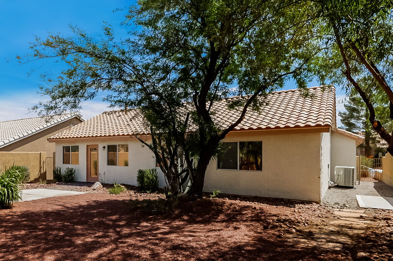 2,095/Mo, 245 Leaf Bud Ct Henderson, NV 89074 Rear View
