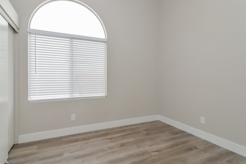 1,895/Mo, 2170 Raspberry Hill Rd Las Vegas, NV 89142 Bedroom View