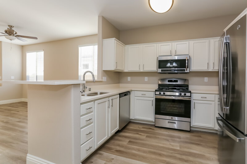 2,075/Mo, 8837 Medicine Wheel Ave Las Vegas, NV 89143 Kitchen View