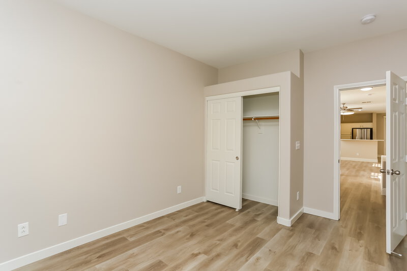 2,075/Mo, 8837 Medicine Wheel Ave Las Vegas, NV 89143 Bedroom View 2