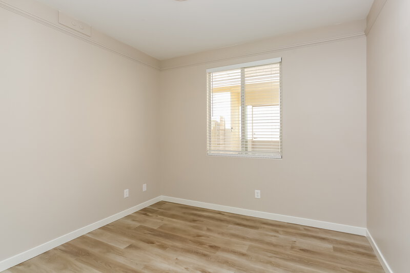 2,075/Mo, 8837 Medicine Wheel Ave Las Vegas, NV 89143 Bedroom View 3