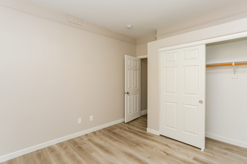 2,075/Mo, 8837 Medicine Wheel Ave Las Vegas, NV 89143 Bedroom View 4