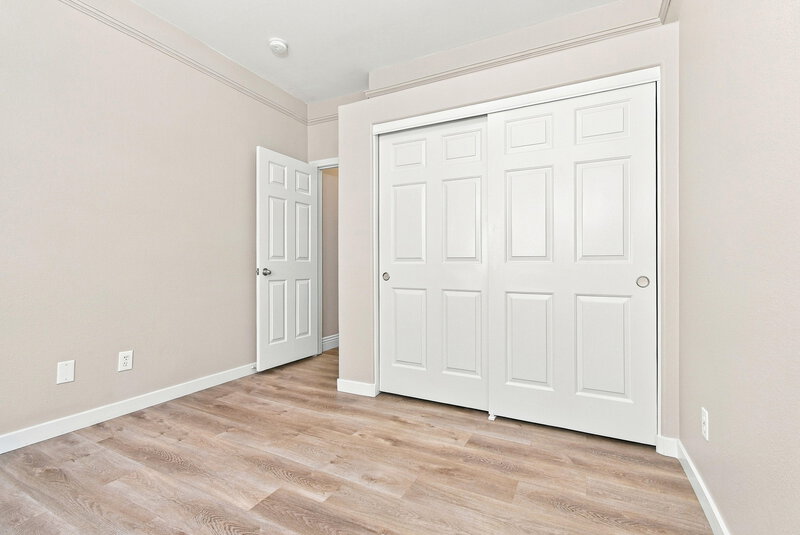 2,155/Mo, 8837 Medicine Wheel Ave Las Vegas, NV 89143 Bedroom View 4
