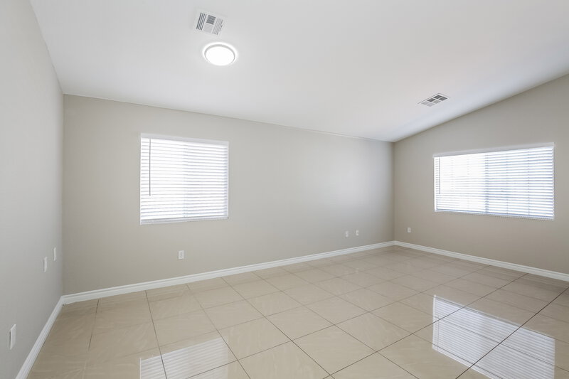 1,845/Mo, 513 Count Ave North Las Vegas, NV 89030 Main Bedroom View