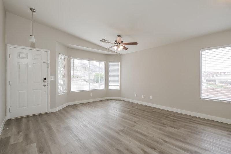 0/Mo, 456 Palegold St Henderson, NV 89012 Misc View 2