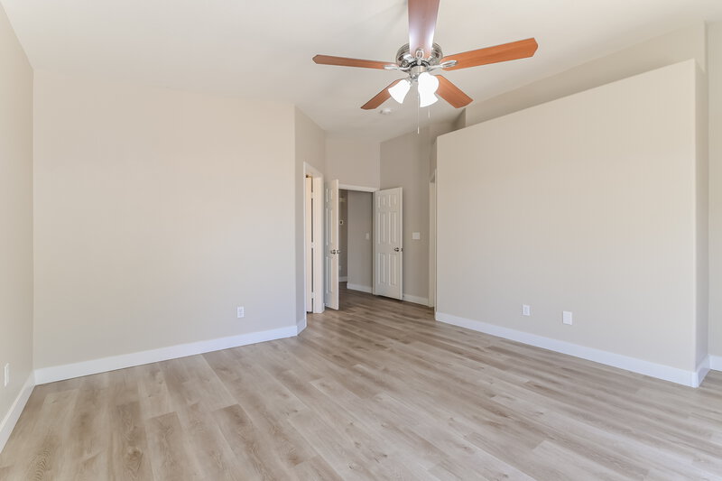 2,210/Mo, 456 Palegold St Henderson, NV 89012 Main Bedroom View 2
