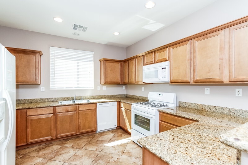2,275/Mo, 9081 Sheffield Garden Ave Las Vegas, NV 89148 Kitchen View