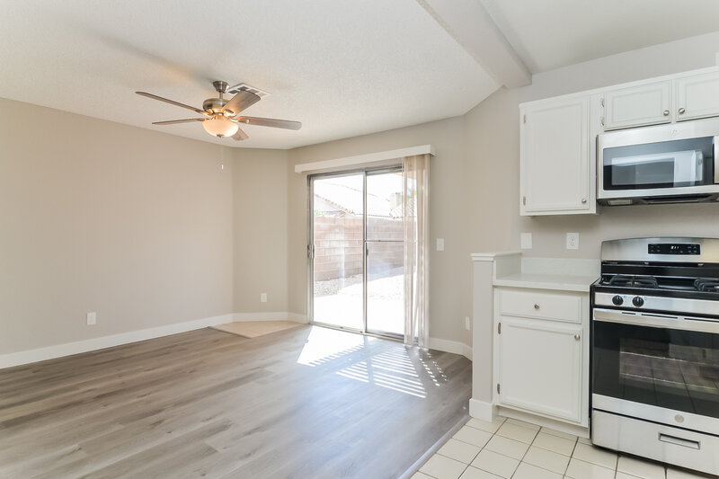 3,130/Mo, 763 Butternut Ct Henderson, NV 89014 Family Room View