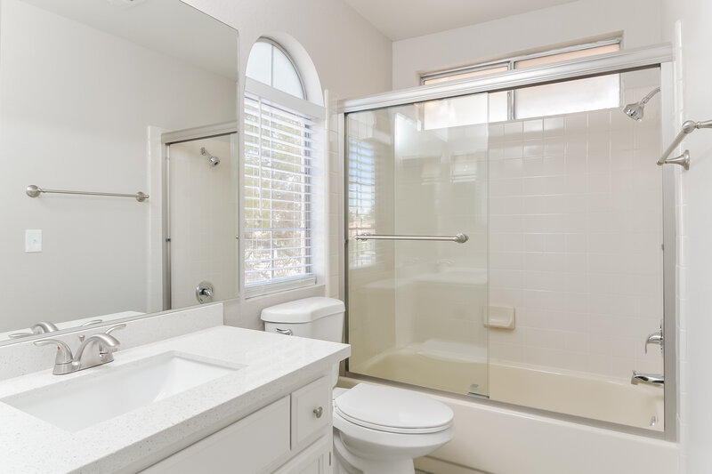 3,130/Mo, 763 Butternut Ct Henderson, NV 89014 Main Bathroom View
