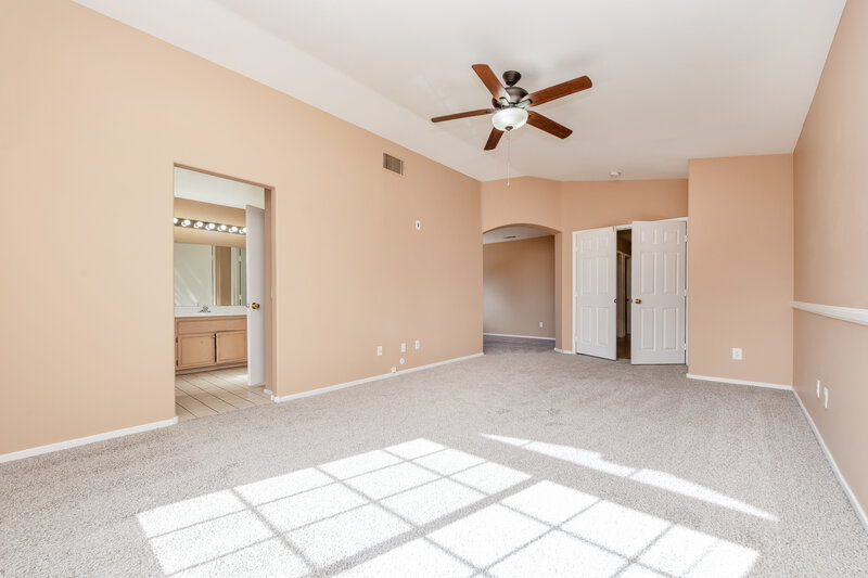 2,300/Mo, 7537 Flat Rock St Las Vegas, NV 89131 Main Bedroom View 2