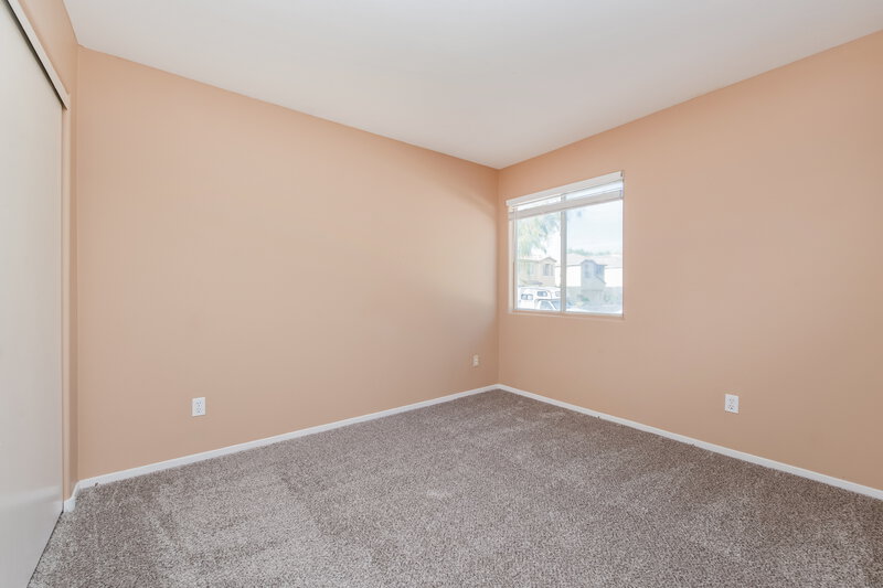 2,300/Mo, 7537 Flat Rock St Las Vegas, NV 89131 Bedroom View 2