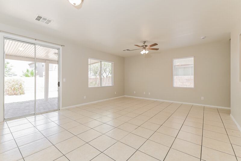 2,040/Mo, 6416 Pronghorn Ridge Ave Las Vegas, NV 89122 Living Room View