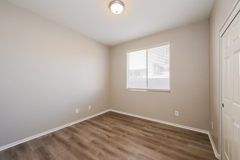 2,190/Mo, 9413 Andesite Hollow Ct Las Vegas, NV 89178 Bedroom View