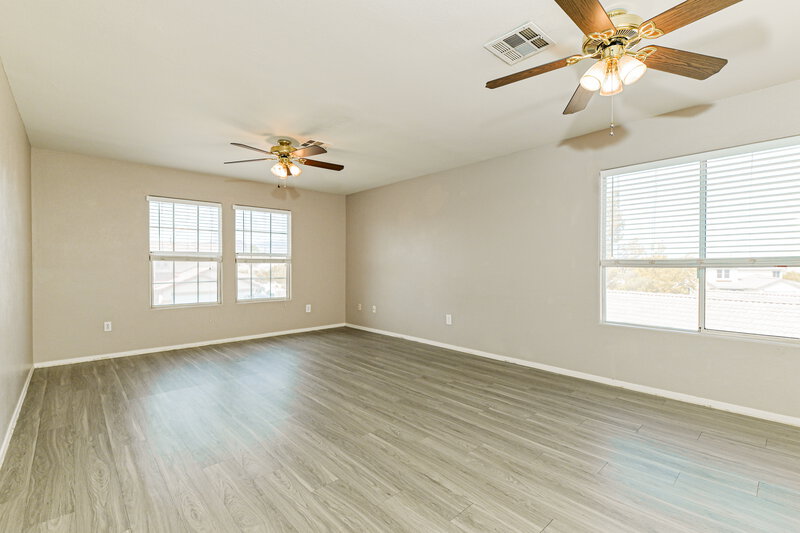 2,350/Mo, 1096 Pincay Dr Henderson, NV 89015 Family Room View
