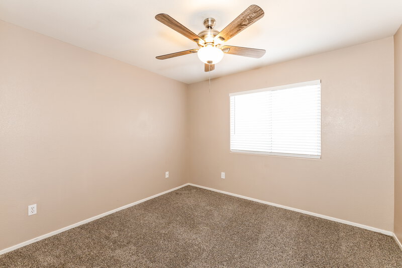 0/Mo, 1096 Pincay Dr Henderson, NV 89015 Bedroom View