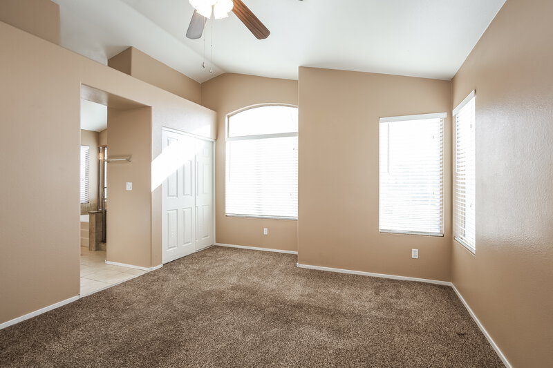 2,130/Mo, 1815 Desert Sage Ave North Las Vegas, NV 89031 Main Bedroom View
