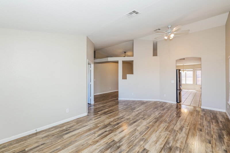 1,970/Mo, 420 Pumpkin Way Henderson, NV 89015 Living Room View