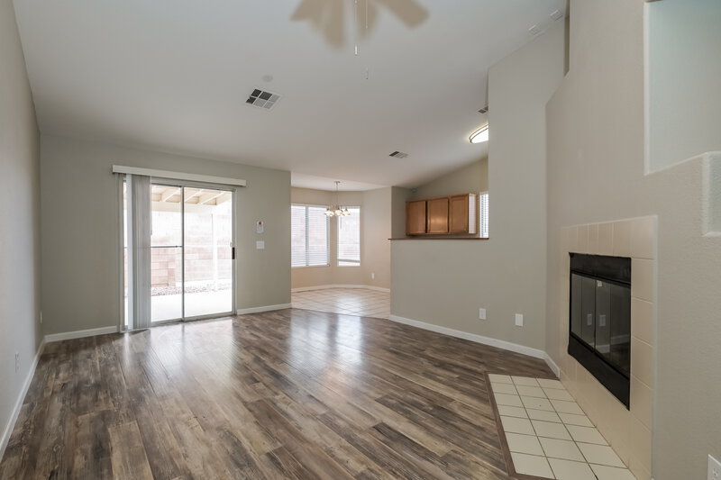 1,920/Mo, 420 Pumpkin Way Henderson, NV 89015 Dining Room View 2