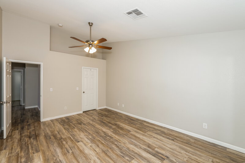 1,970/Mo, 420 Pumpkin Way Henderson, NV 89015 Main Bedroom View 2