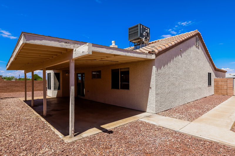 1,970/Mo, 420 Pumpkin Way Henderson, NV 89015 Rear View