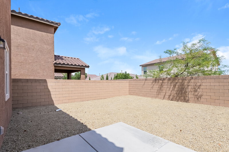 1,970/Mo, 892 Harbor Ave Henderson, NV 89002 Rear View 2