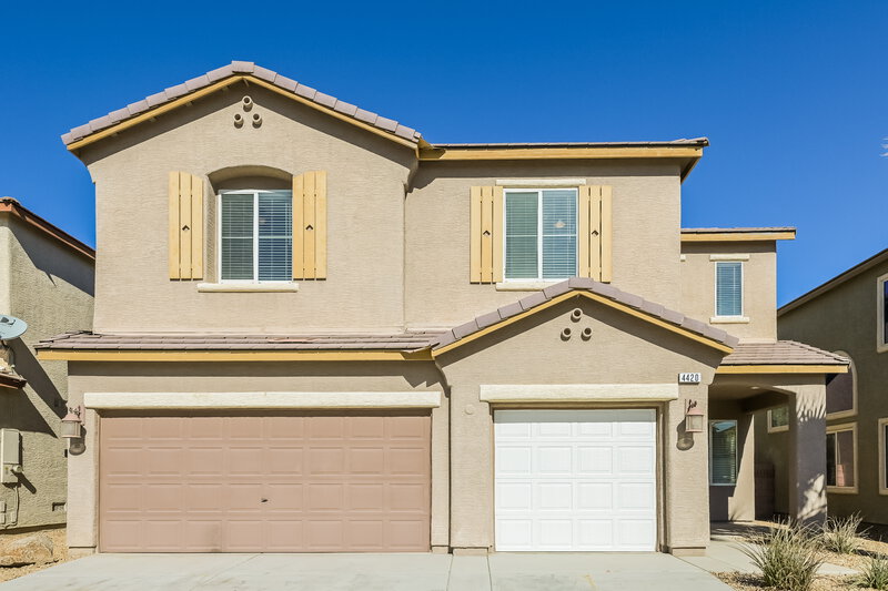2,505/Mo, 4420 E Azure Ave Las Vegas, NV 89115 External View