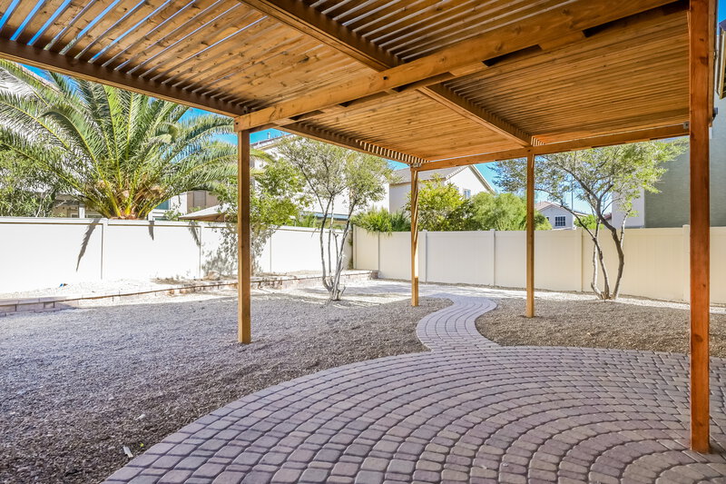 2,505/Mo, 4420 E Azure Ave Las Vegas, NV 89115 Rear View