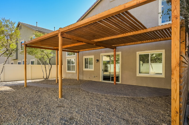 2,505/Mo, 4420 E Azure Ave Las Vegas, NV 89115 Rear View 2
