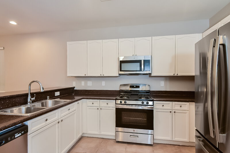 3,590/Mo, 10569 Hamdem Ave Las Vegas, NV 89129 Kitchen View