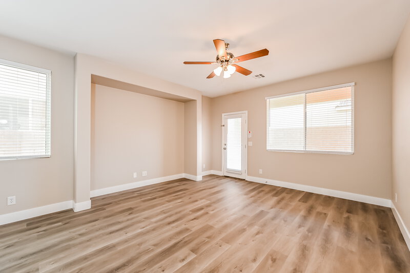 2,285/Mo, 9047 Wine Cellar Ave Las Vegas, NV 89148 Living Room View 2