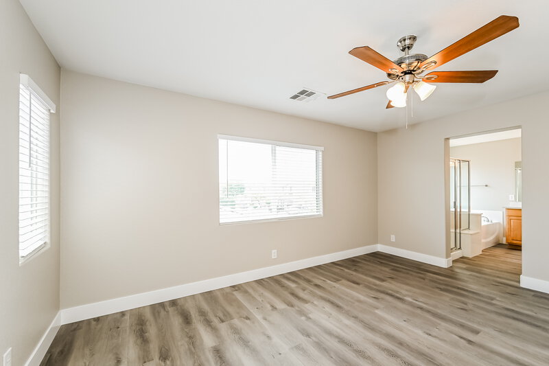 2,285/Mo, 9047 Wine Cellar Ave Las Vegas, NV 89148 Main Bedroom View 2
