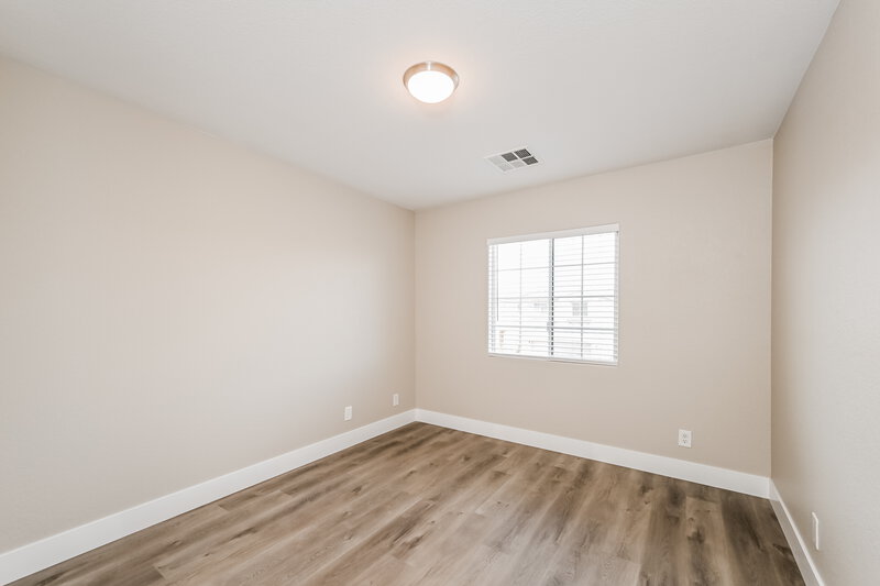 2,285/Mo, 9047 Wine Cellar Ave Las Vegas, NV 89148 Bedroom View 2