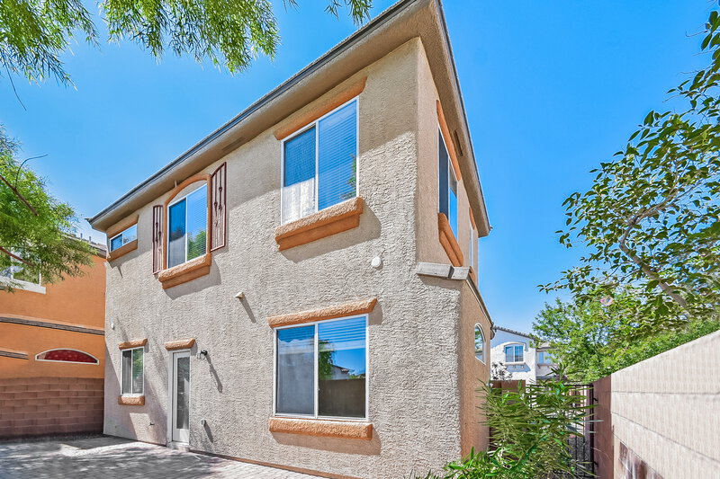 1,780/Mo, 8276 Begonia Blush Dr Las Vegas, NV 89166 Rear View