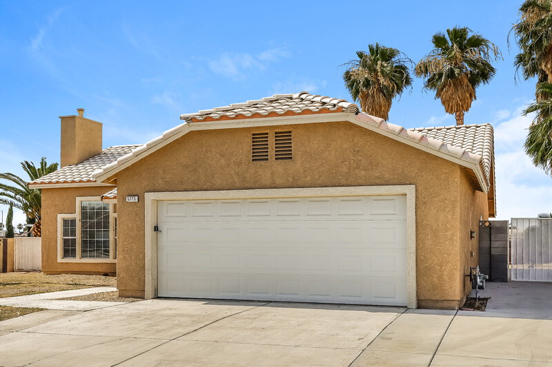 2,225/Mo, 5775 Canyon Oak Cir Las Vegas, NV 89142 Front View