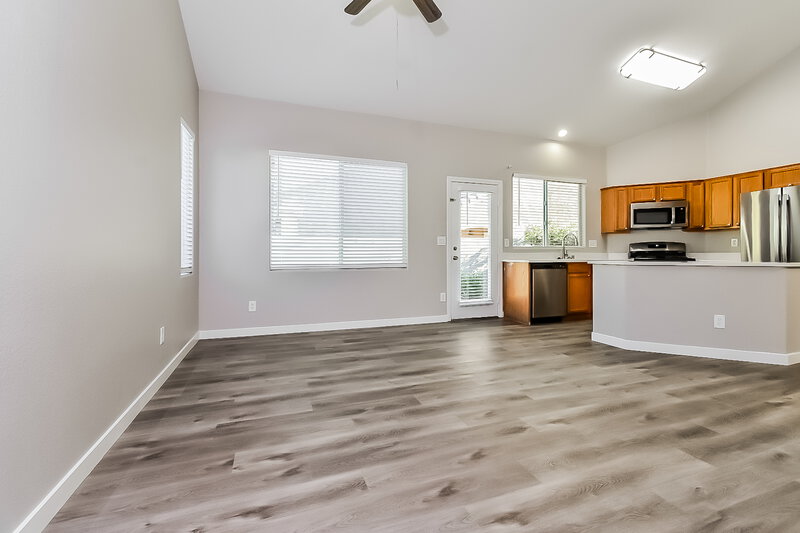 2,265/Mo, 9556 Cabot Falls Ave Las Vegas, NV 89149 Dining Room View